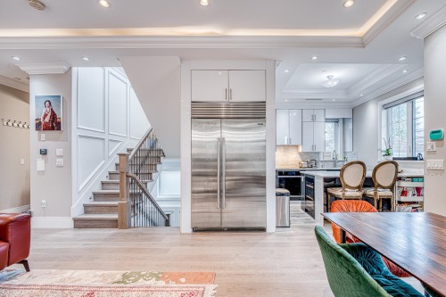 3537 18Th Avenue W, Vancouver, BC 