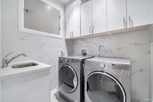 3537 18Th Avenue W, Vancouver, BC 