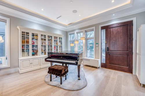 3537 18Th Avenue W, Vancouver, BC 