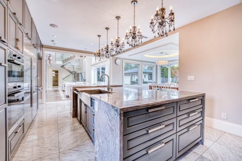 3071 Steveston Highway, Richmond, BC 