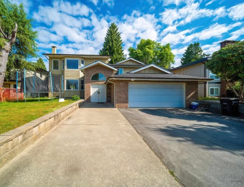 2011 Paulus Crescent, Burnaby, BC 