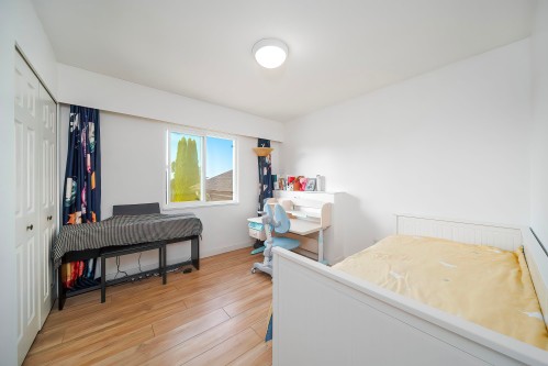 2011 Paulus Crescent, Burnaby, BC 