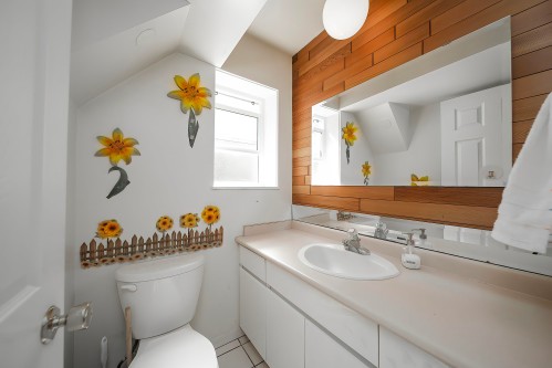 2011 Paulus Crescent, Burnaby, BC 