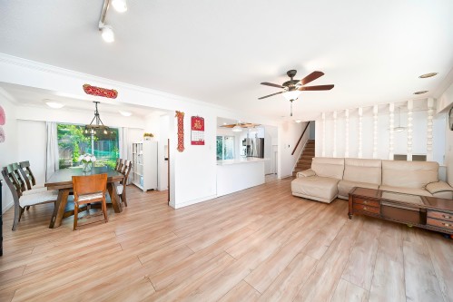 2011 Paulus Crescent, Burnaby, BC 