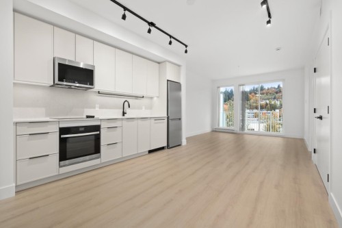 509-3075 Murray Street, Port Moody, BC 