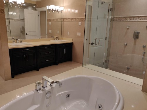 9760 Saunders Road, Richmond, BC 