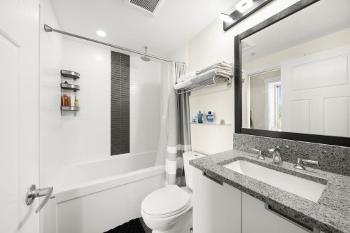 1004-2968 Glen Drive, Coquitlam, BC 