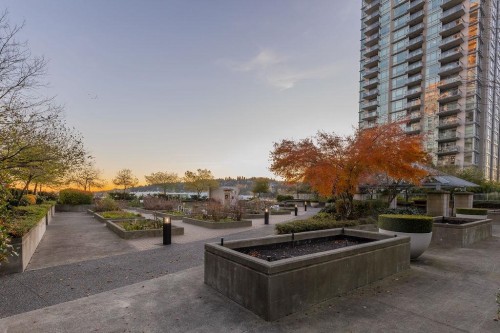 1004-2968 Glen Drive, Coquitlam, BC 