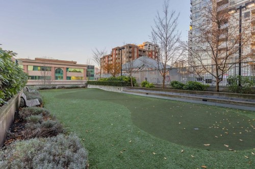 1004-2968 Glen Drive, Coquitlam, BC 