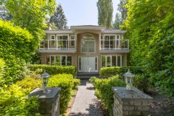 1426 Fulton Avenue  West Vancouver, BC V7T 1P1