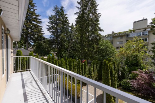 1426 Fulton Avenue, West Vancouver, BC 