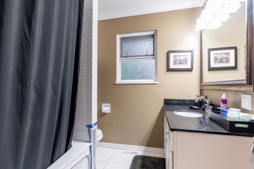 5280 1 Avenue, Delta, BC 