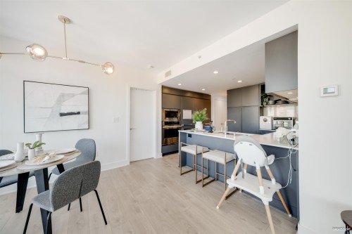 1710-450 Westview Street, Coquitlam, BC 