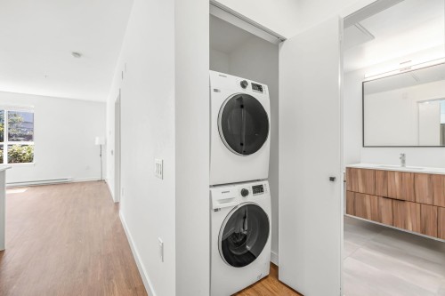 305-3229 St. Johns Street, Port Moody, BC 