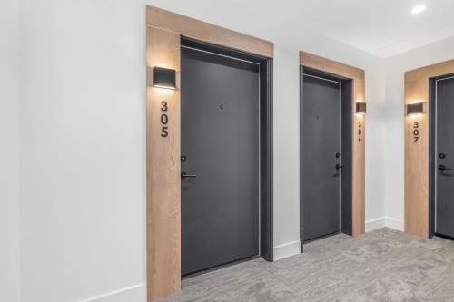 305-3229 St. Johns Street, Port Moody, BC 