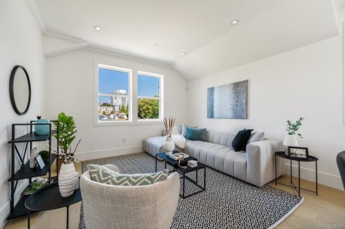 1421 27Th Avenue E, Vancouver, BC 