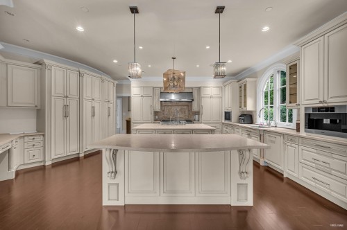 6089 Gleneagles Drive, West Vancouver, BC 