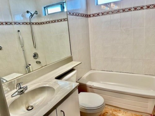 1573 66Th Avenue W, Vancouver, BC 