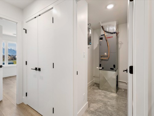 1013 Phare Crescent, Pemberton, BC 