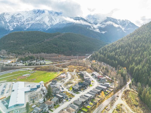 1013 Phare Crescent, Pemberton, BC 