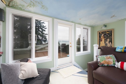 4650 2Nd Avenue W, Vancouver, BC 