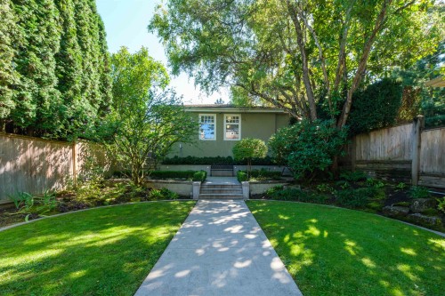 4650 2Nd Avenue W, Vancouver, BC 