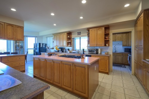 2150 56 Street, Delta, BC 