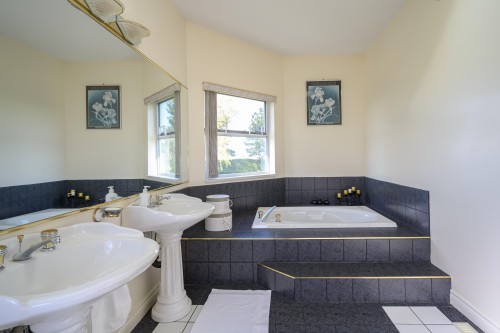 2150 56 Street, Delta, BC 