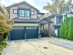24220 103a Avenue  Maple Ridge, BC V2W 0E4