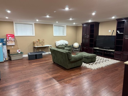 647 Ivy Avenue, Coquitlam, BC 