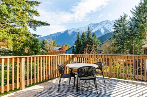 7386 Laurel Street, Pemberton, BC 