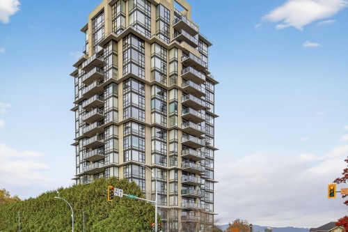 702-11 Royal Avenue E, New Westminster, BC 