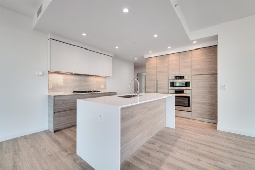 3504-680 Quayside Drive, New Westminster, BC 