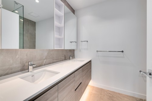 3504-680 Quayside Drive, New Westminster, BC 