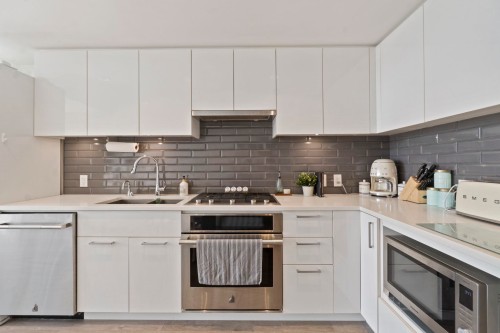 506-3451 Sawmill Crescent, Vancouver, BC 