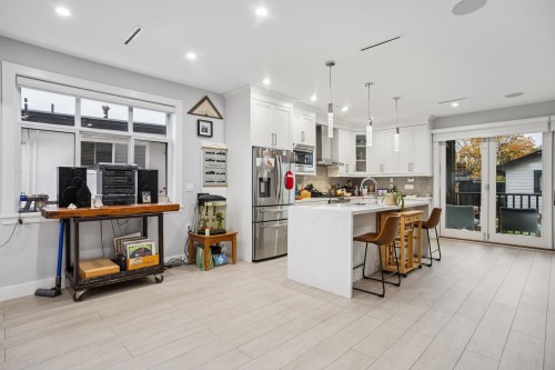 3045 East 59Th Avenue, Vancouver, BC 