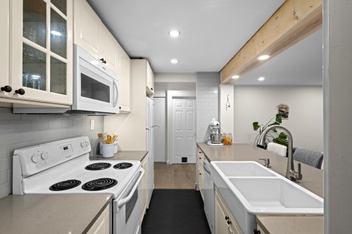 3440 Bluebonnet Road, North Vancouver, BC 