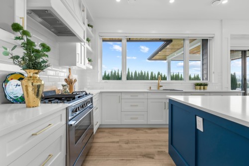 13540 Neaves Road, Maple Ridge, BC 