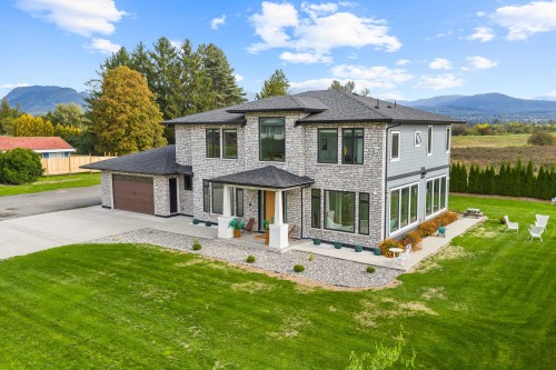 13540 Neaves Road, Maple Ridge, BC 