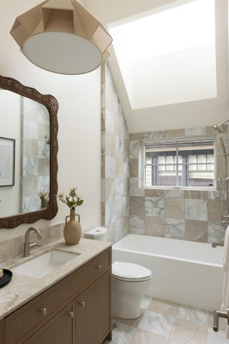 1-15 20Th Avenue W, Vancouver, BC 