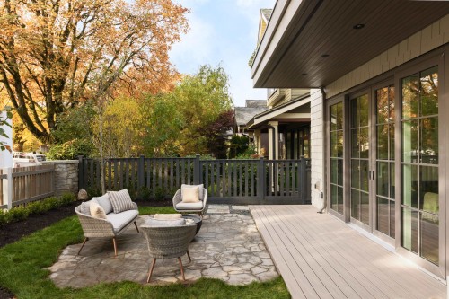 1-15 20Th Avenue W, Vancouver, BC 