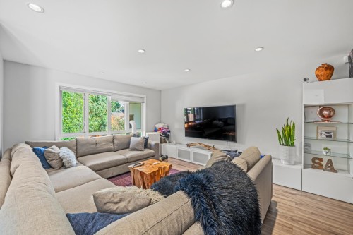 3630 Bluebonnet Road, North Vancouver, BC 