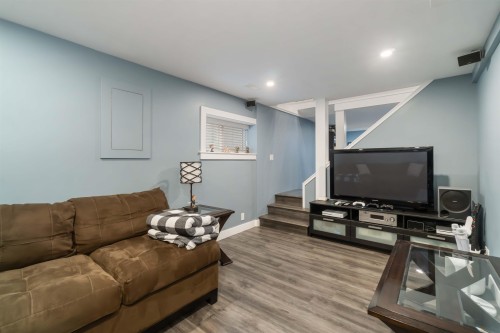 415 Alberta Street, New Westminster, BC 