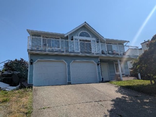 22964 Reid Avenue  Maple Ridge, BC V2X 0C1