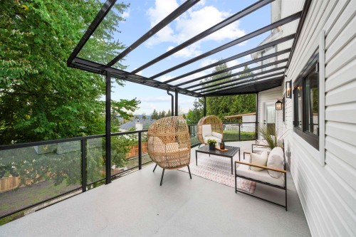 1 Cedarwood Court, Port Moody, BC 