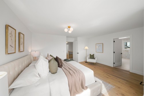 1 Cedarwood Court, Port Moody, BC 