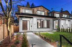 3071 Fromme Road  North Vancouver, BC V7K 2C8