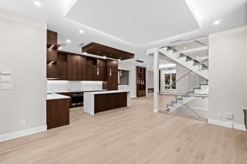 3071 Fromme Road, North Vancouver, BC 