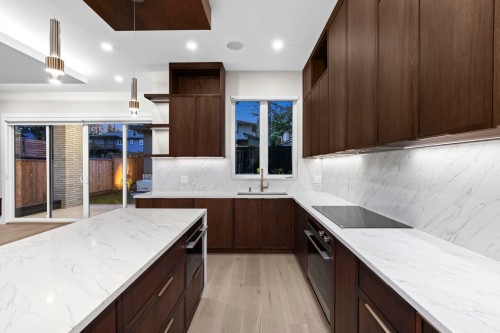 3071 Fromme Road, North Vancouver, BC 