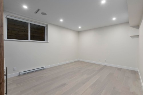 3071 Fromme Road, North Vancouver, BC 